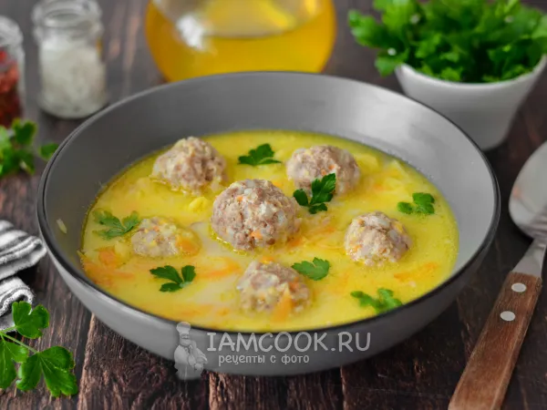Фото готового блюда: Суп с замороженными фрикадельками