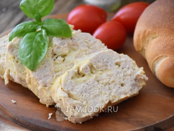 Фото блюда: Мясной рулет из фарша индейки с сыром