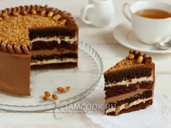 Фото готового блюда: Крем для торта Сникерс