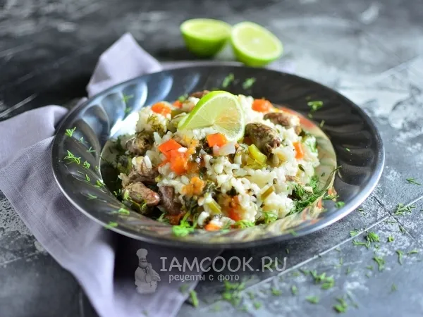 Фото готового блюда: Плов с куриными сердечками в мультиварке