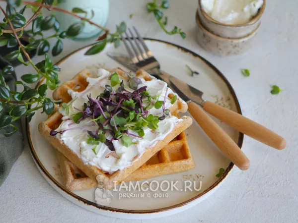 Фото готового блюда: Вафли из муки зеленой гречки