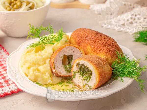 Фото готового блюда: Котлеты по-киевски из индейки
