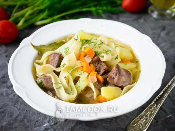 Фото готового блюда: Суп с куриной печенью и лапшой