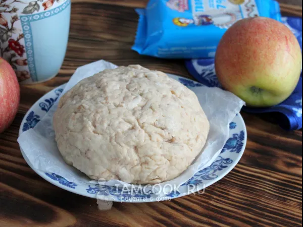 Фото готового блюда: Яблочное тесто