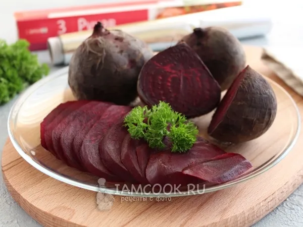 Фото блюда: Свекла, запеченная в духовке (в рукаве и в фольге)