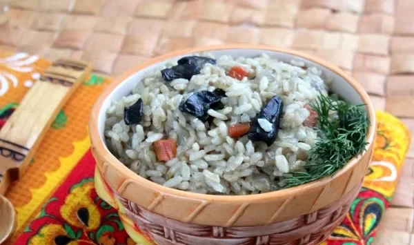 Фото блюда: Плов с грибами