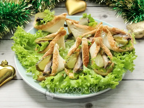 Фото блюда: Оригинальные бутерброды со шпротами на праздничный стол