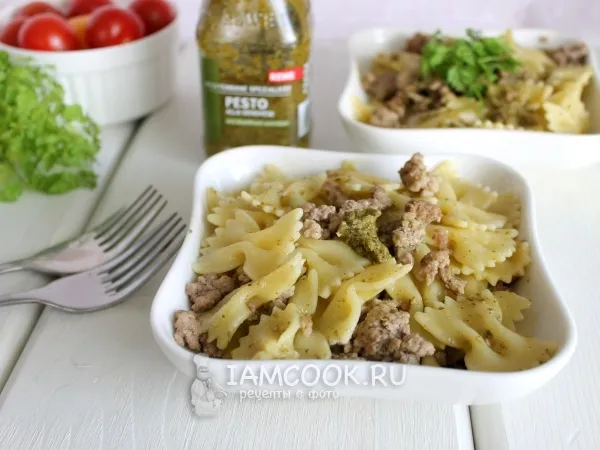 Фото блюда: Фарфалле с фаршем и соусом Песто