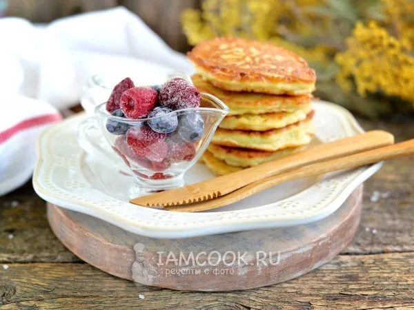 Фото блюда: Оладьи с яблоком и кабачком