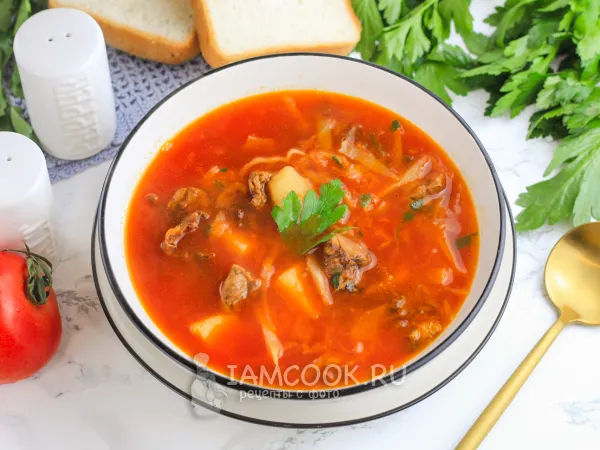 Фото готового блюда: Борщ с сушеными грибами