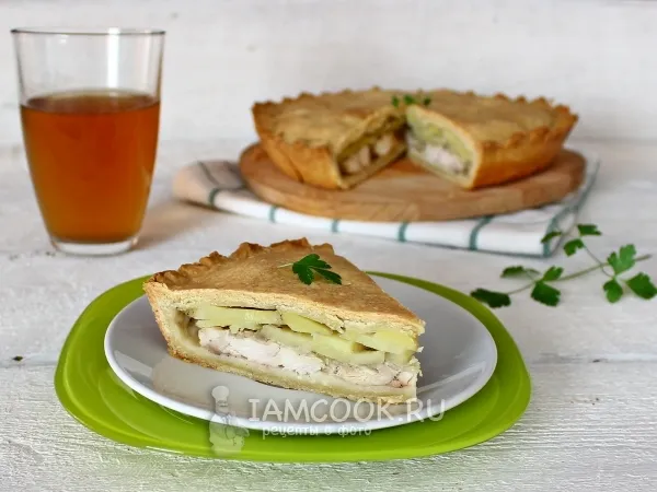 Фото блюда: Курник с курицей и картошкой на песочном тесте