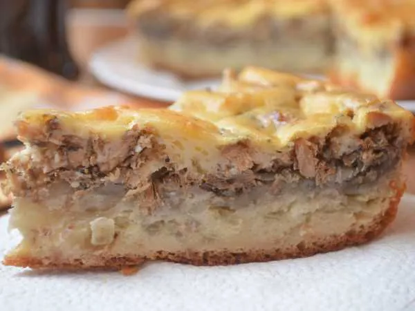 Фото блюда: Заливной пирог с картофелем и сайрой