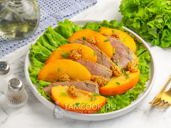 Фото блюда: Салат с хурмой и уткой