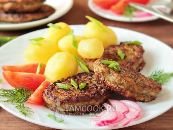 Фото блюда: Котлеты из говяжьей печени с морковью