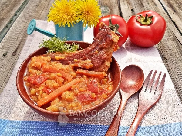 Фото готового блюда: Свиные рёбрышки с чечевицей