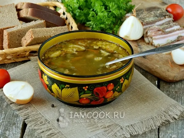 Фото готового блюда: Зелёные щи из кисленицы