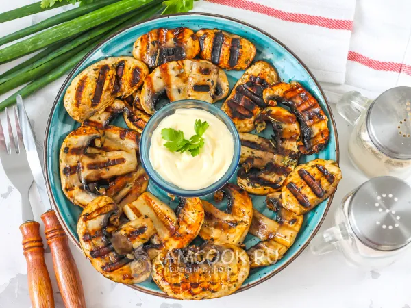 Фото готового блюда: Шампиньоны на электрогриле