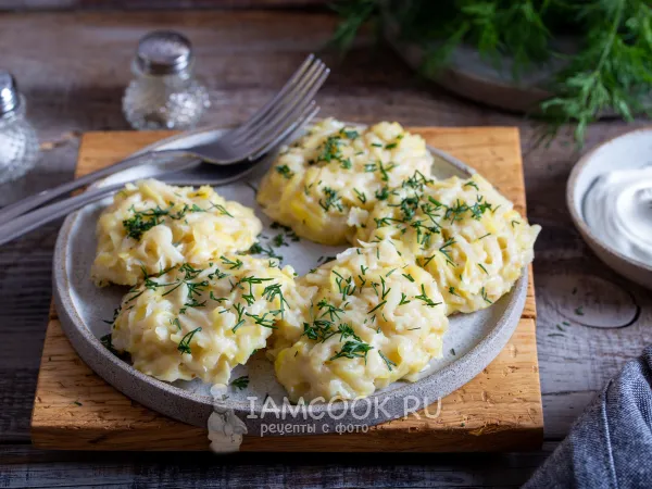 Фото блюда: Диетические драники из картофеля на пару в мультиварке