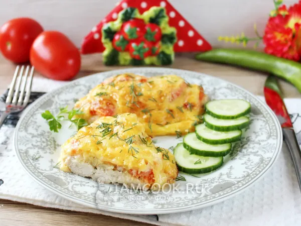 Фото готового блюда: Шницель из индейки в духовке