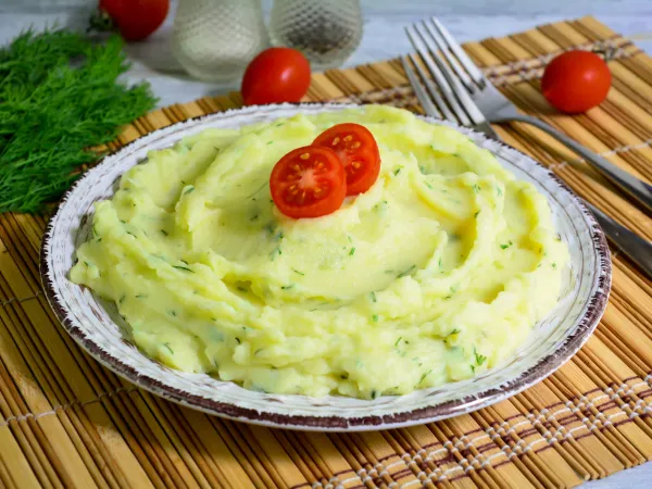 Фото готового блюда: Картофельное пюре с укропом
