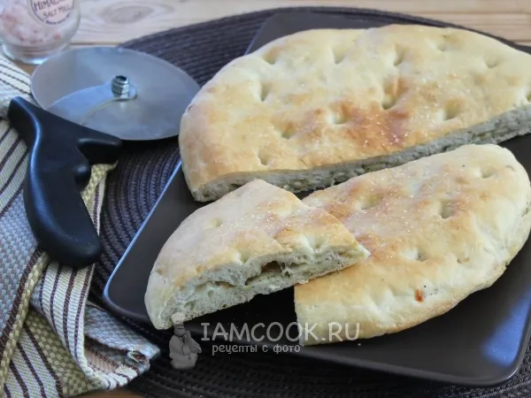 Фото готового блюда: Фокачча с сырами разных сортов