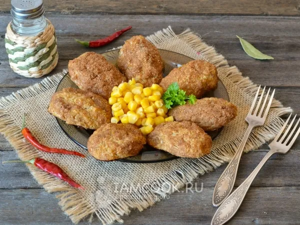 Фото готового блюда: Котлеты капустные в духовке