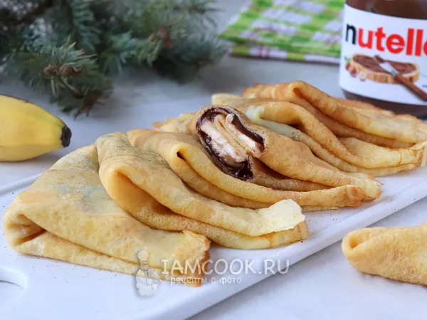 Фото готового блюда: Блины с нутеллой и бананом