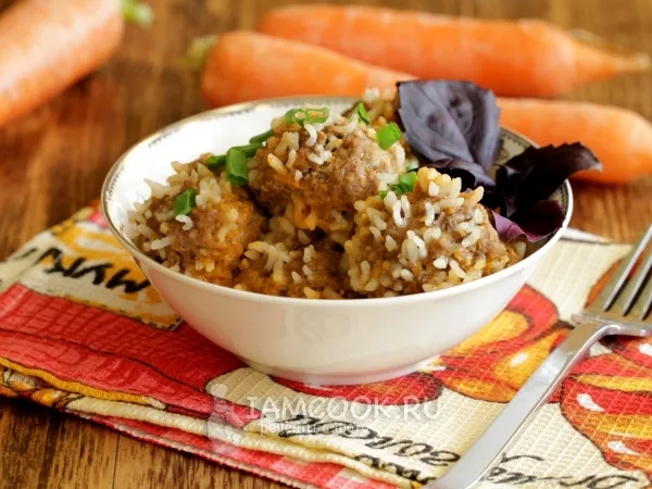 Фото готового блюда: Ёжики из фарша в мультиварке