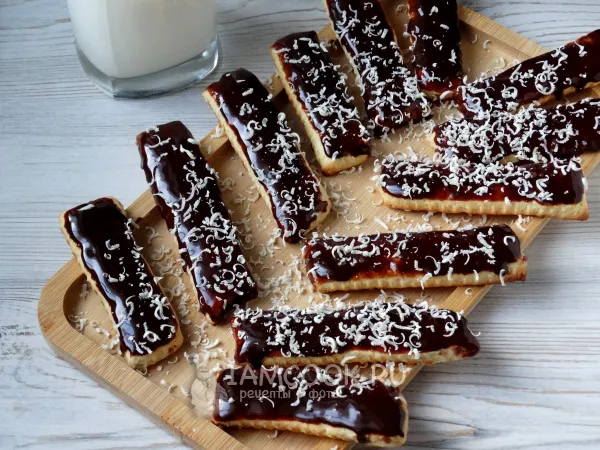 Фото готового блюда: Печенье в шоколадной глазури