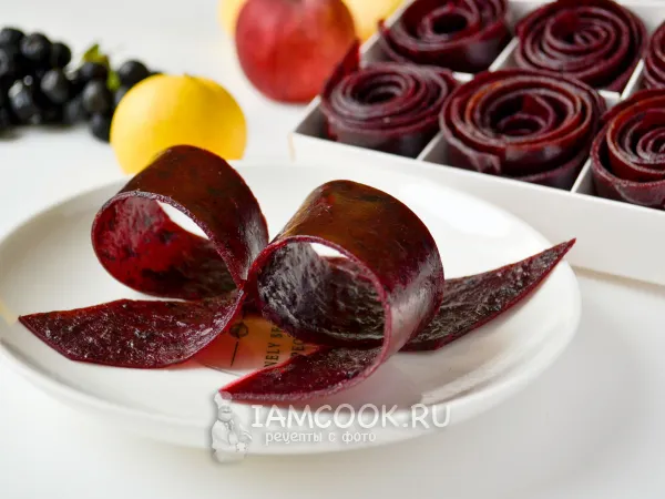 Фото блюда: Пастила из яблок и черноплодной рябины