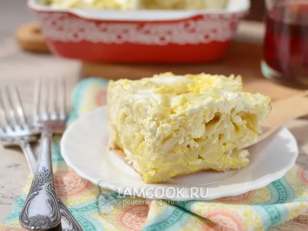 Фото готового блюда: Лапшевник с творогом