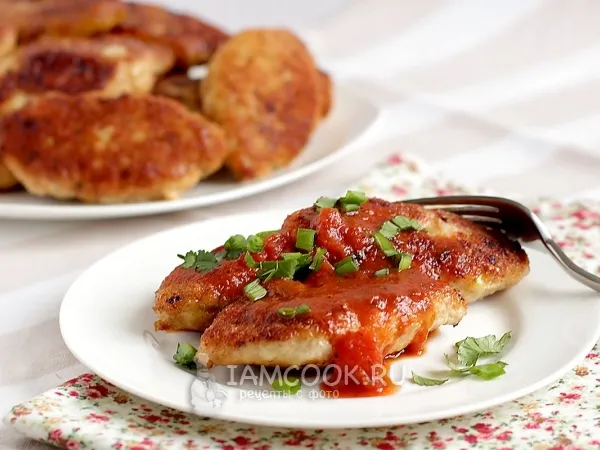 Фото блюда: Котлеты из куриного фарша с сыром на сковороде