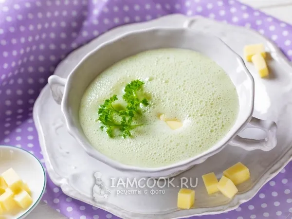 Фото блюда: Суп-пюре из брокколи с сыром