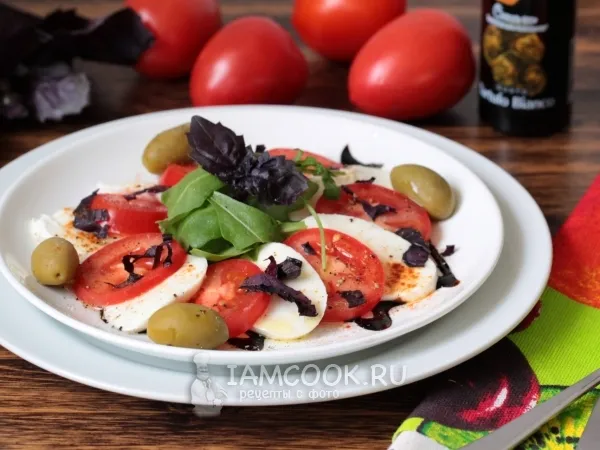 Фото готового блюда: Моцарелла с помидорами
