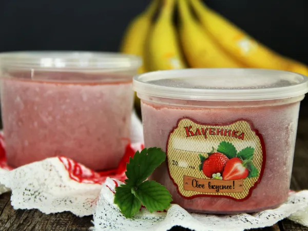 Фото блюда: Замороженная клубника с бананом на зиму (в блендере)