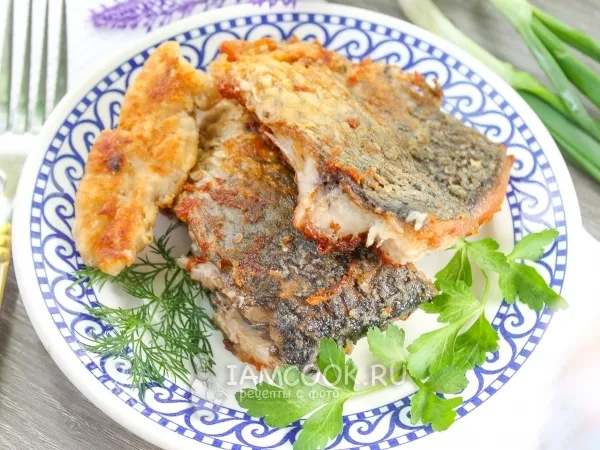 Фото готового блюда: Сазан жареный