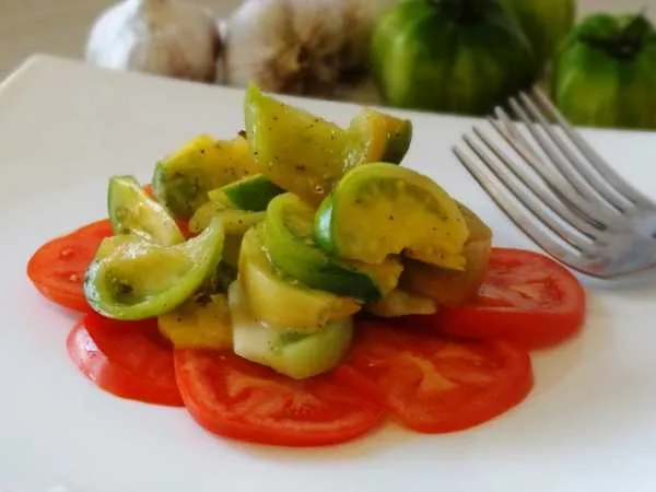 Фото блюда: Салат из зеленых помидоров