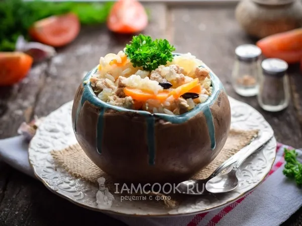 Фото готового блюда: Плов с фаршем в мультиварке