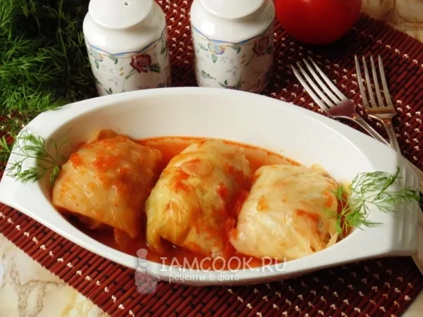 Фото готового блюда: Голубцы с курицей, свиной грудинкой и грибами