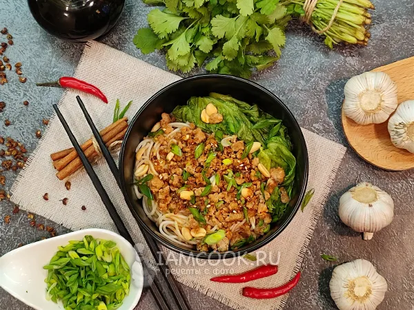 Фото блюда: Лапша по-сычуаньски