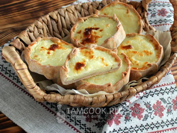 Фото готового блюда: Перепечи с картошкой