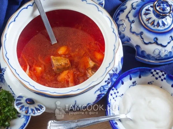 Фото готового блюда: Борщ со свининой