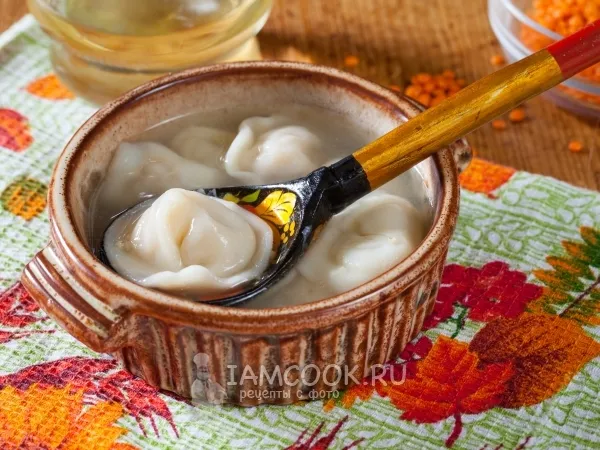 Фото готового блюда: Пельмени с чечевицей