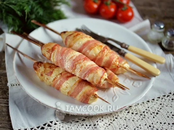 Фото блюда: Куриное «эскимо» в беконе