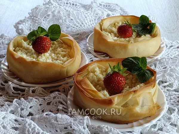 Фото готового блюда: Ватрушки из теста фило