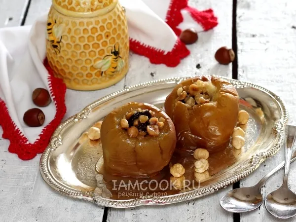Фото готового блюда: Яблоки, запеченные в мультиварке