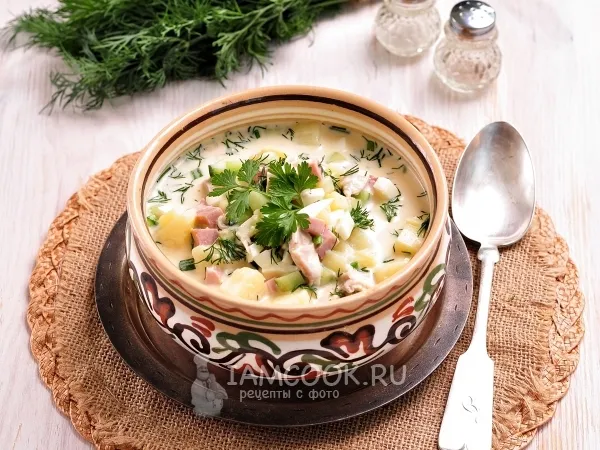 Фото готового блюда: Окрошка на курином бульоне