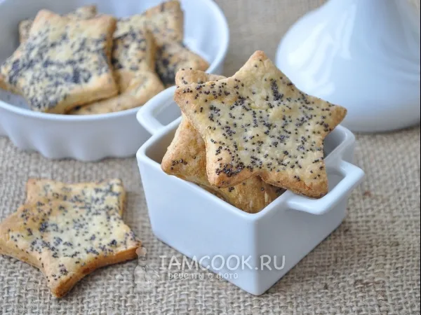 Фото готового блюда: Сырное печенье с маком и бисквитной крошкой
