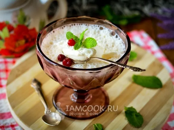 Фото блюда: Десерт из ряженки с желатином и сметаной