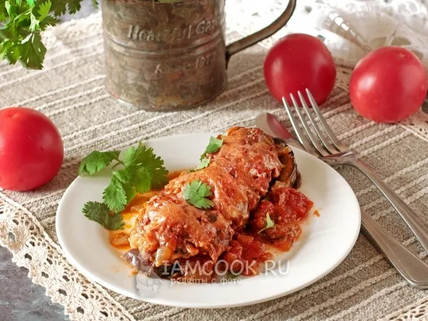 Фото блюда: Запеченные баклажаны с фаршем в томатном соусе